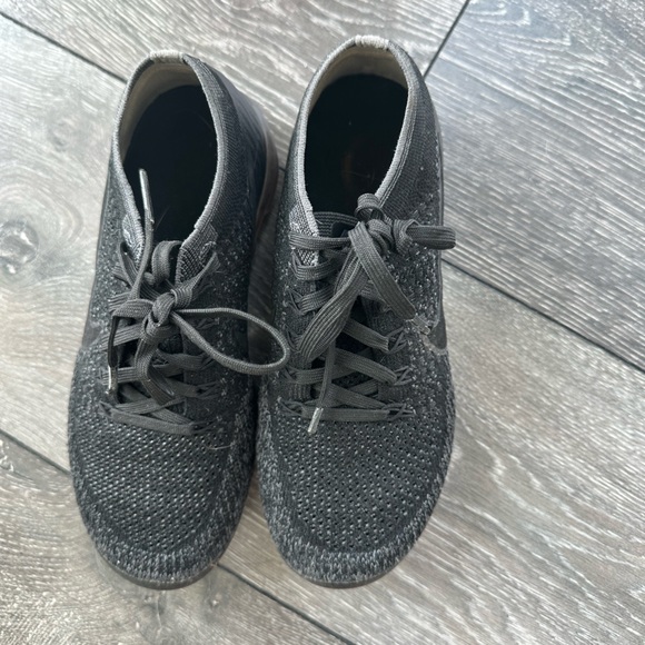 Nike Vapormax flyknit - Picture 2 of 6